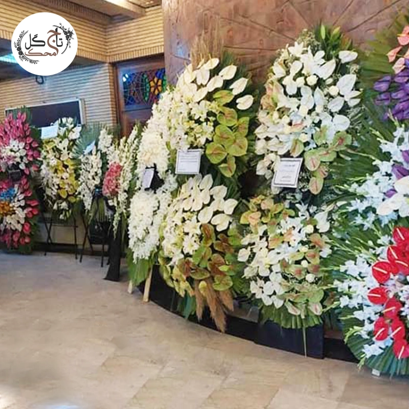 بهترین ترکیب رنگی برای تاج گل ترحیم